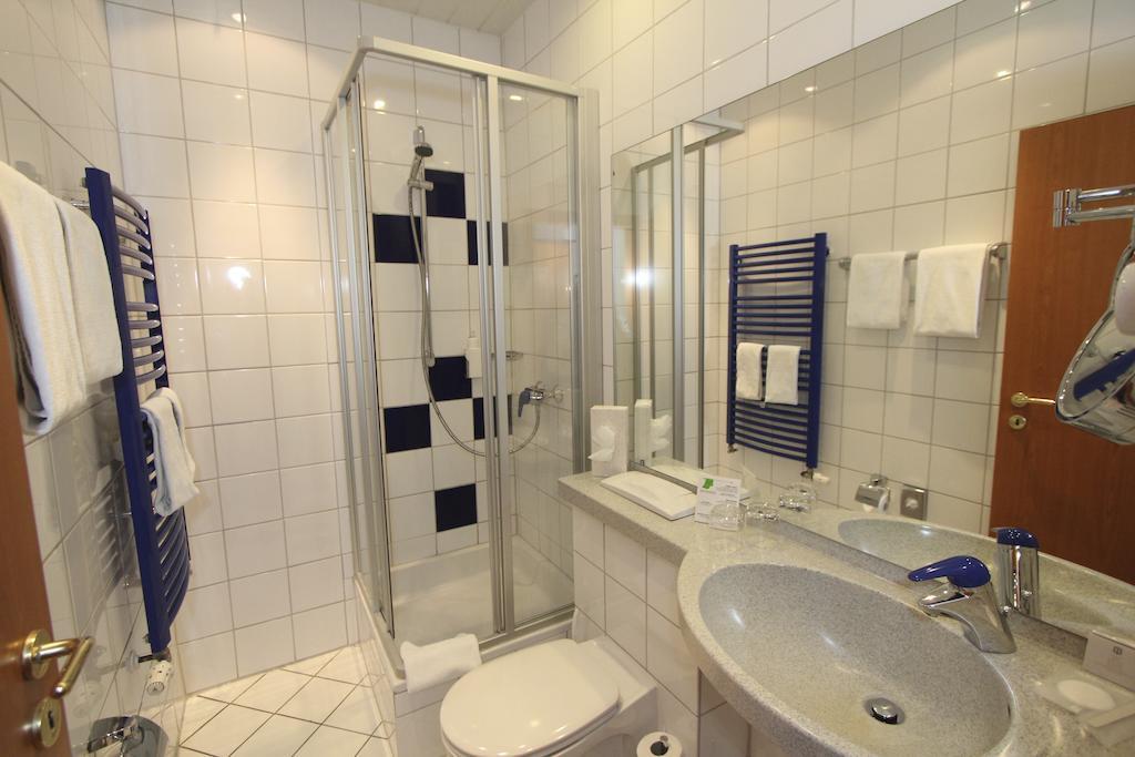 Parkhotel Tillmanns Eltville am Rhein Quarto foto